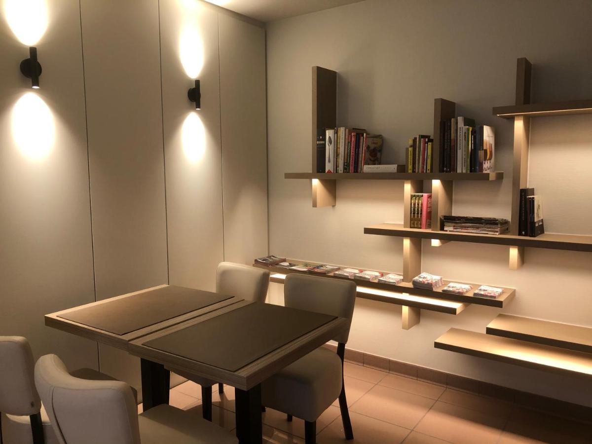 Hotel Duivels Paterke Harelbeeksestraat 29, 8500 קורטרייק מראה חיצוני תמונה