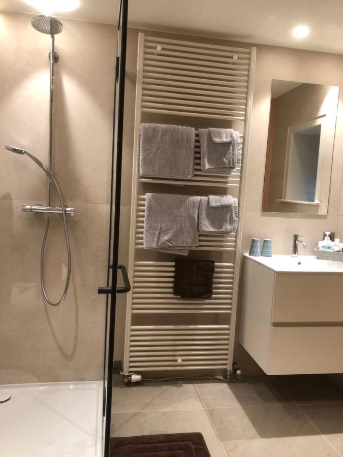 Hotel Duivels Paterke Harelbeeksestraat 29, 8500 קורטרייק מראה חיצוני תמונה