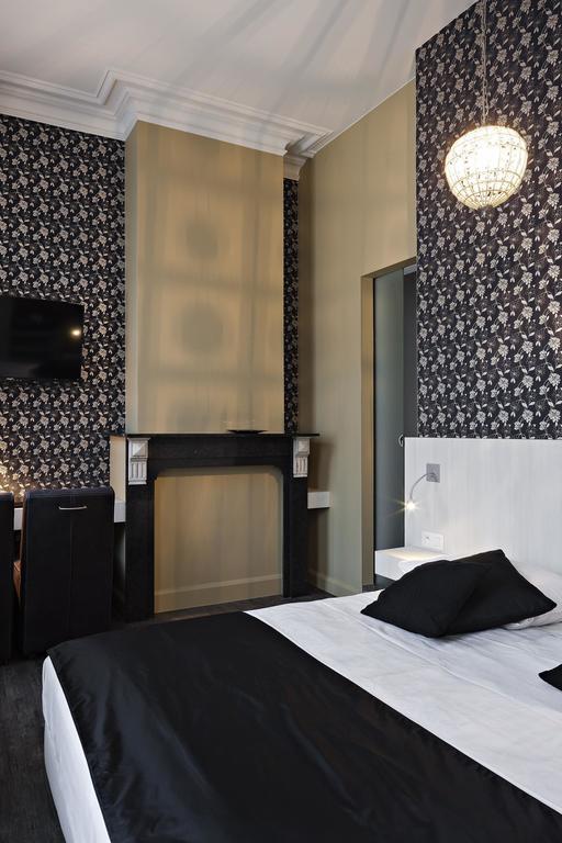 Hotel Duivels Paterke Harelbeeksestraat 29, 8500 קורטרייק מראה חיצוני תמונה