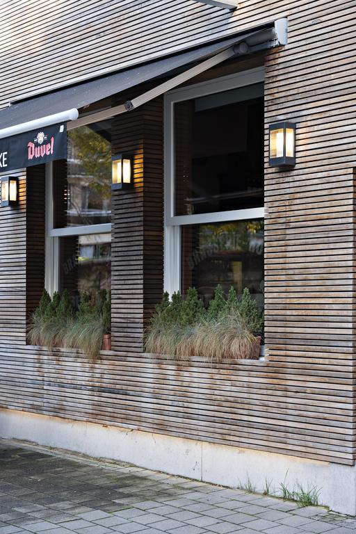 Hotel Duivels Paterke Harelbeeksestraat 29, 8500 קורטרייק מראה חיצוני תמונה