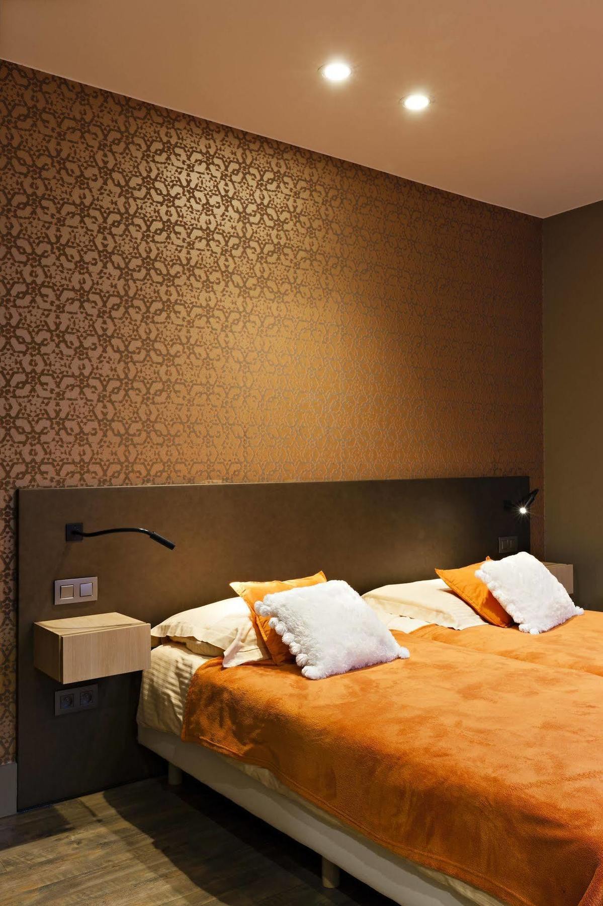 Hotel Duivels Paterke Harelbeeksestraat 29, 8500 קורטרייק מראה חיצוני תמונה
