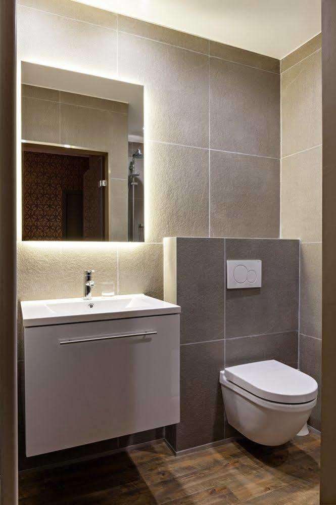 Hotel Duivels Paterke Harelbeeksestraat 29, 8500 קורטרייק מראה חיצוני תמונה